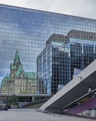 Ottawa   |   10  /  24    |